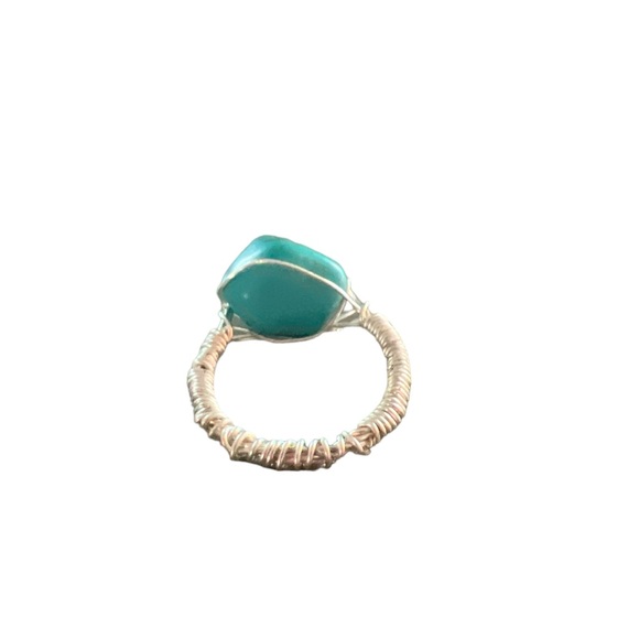 HANDMADE | TURQUOISE STONE SILVER WIRE RING SZ 5 3/4 - Picture 5 of 5